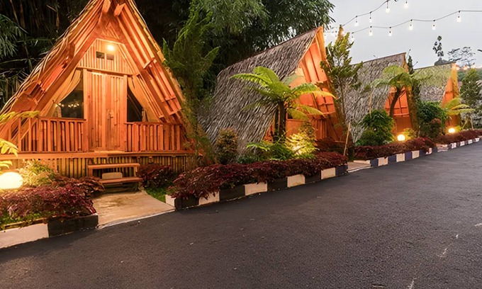 Ciater Hotel | 47 m² Hotel ∙ 6 guests