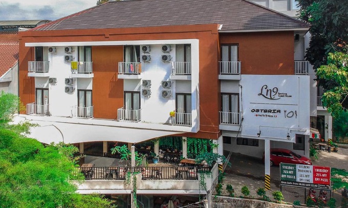 Bandung Bed & Breakfast | 48 m² Bed and breakfast ∙ 3 guests