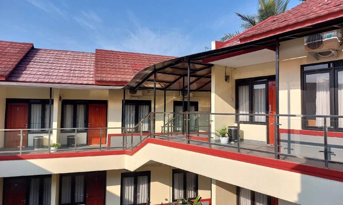 Cibiru Hotel | 48 m² Hotel ∙ 10 guests