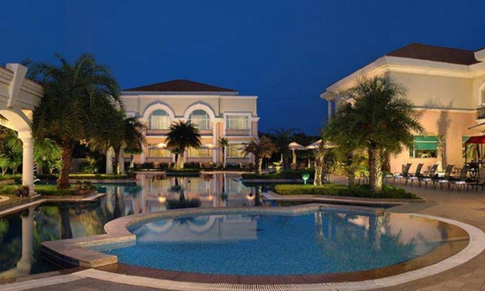Sushant Lok Resort | 48 m² Resort ∙ 127 guests