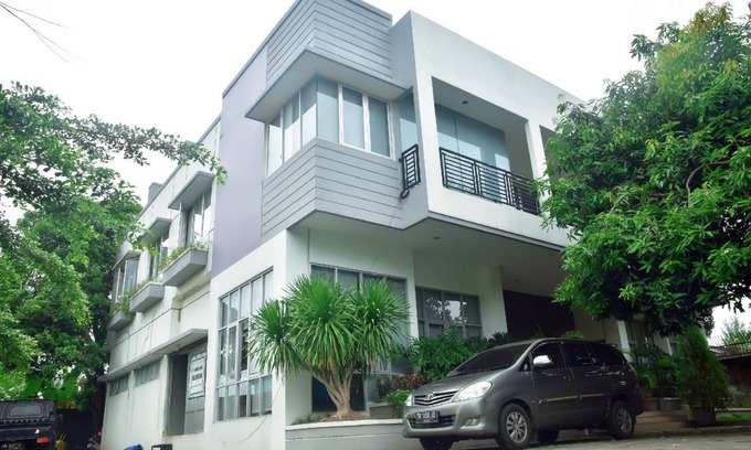 Mataram Hostel | 49 m² Hostel ∙ 15 guests