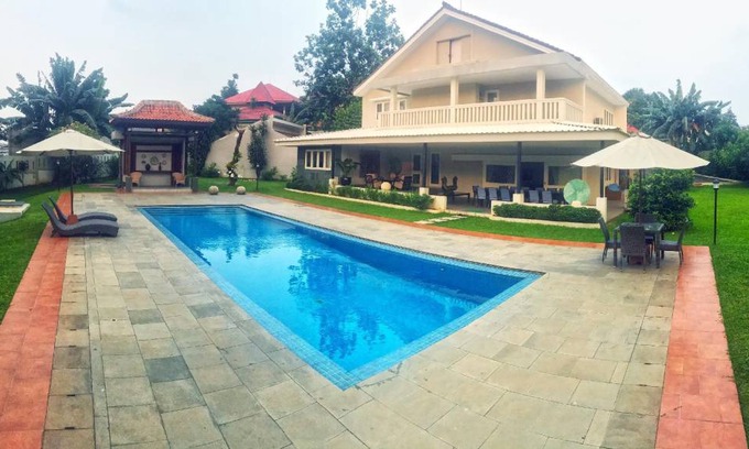 Jakarta Villa | 500 m² Villa ∙ 5 bedrooms ∙ 15 guests