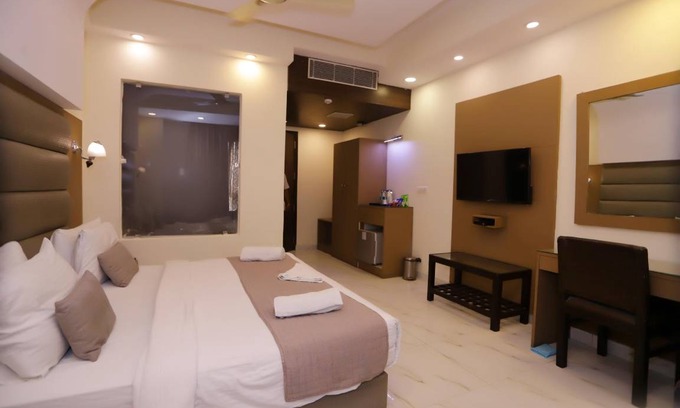 Sector 27 Hotel | 56 m² Hotel ∙ 4 guests
