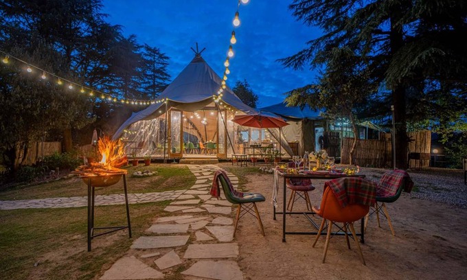 Bullawala Resort | 56 m² Resort ∙ 7 guests
