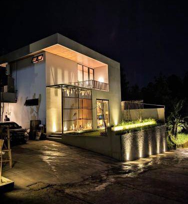 Cisarua Villa | 600 m² Villa ∙ 3 bedrooms ∙ 15 guests