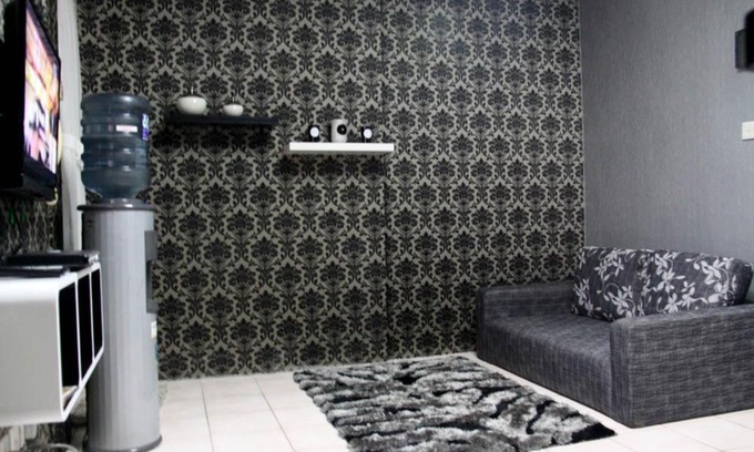 Jakarta Apartment | Apartemen Mediterania Garden by Netty