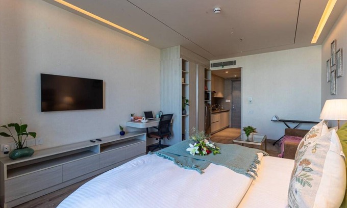 Gurugram Apartment | Apartment ∙ 1 bedroom ∙ 2 guests