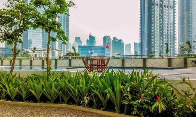 Karet Apartment | Comfy and Elegant 2BR The Wave Kuningan Apartment