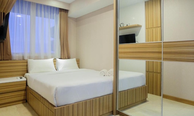 Bintaro Apartment | Comfy and Modern 1BR at Lexington Apartment By Travelio