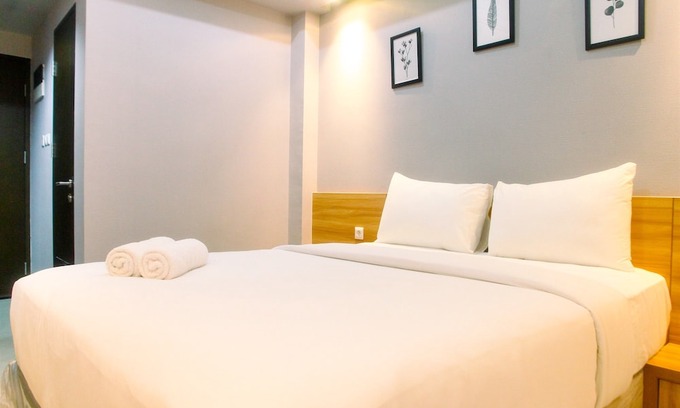 Cikarang Hotel | Comfy Studio Mustika Golf Residence Apartment