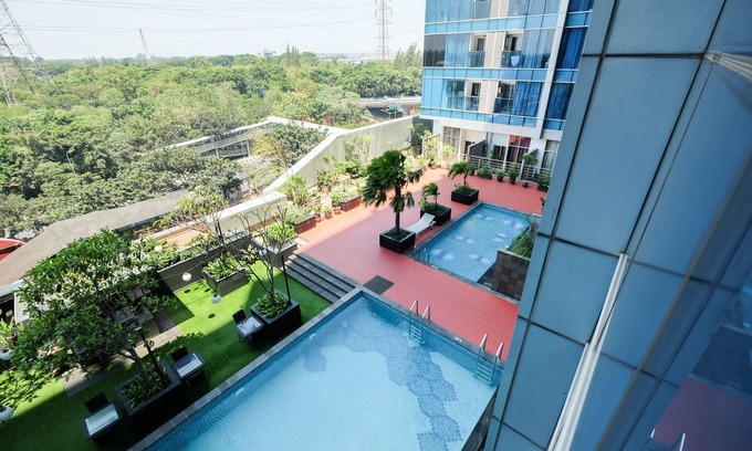 Jatinegara Apartment | Exclusive Studio Tamansari The Hive Apartment in Strategic Location