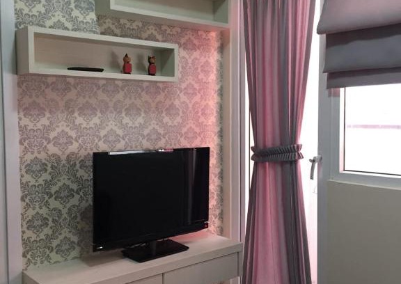 Rawasari Apartment | Green Pramuka City 2BR Full Furnished by Vika 1