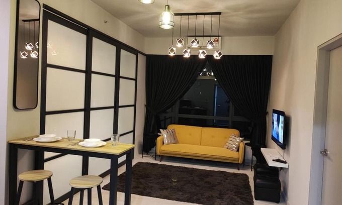 Downtown Kota Kinabalu Apartment | H&H HOMESTAY AT JESSELTON QUAY
