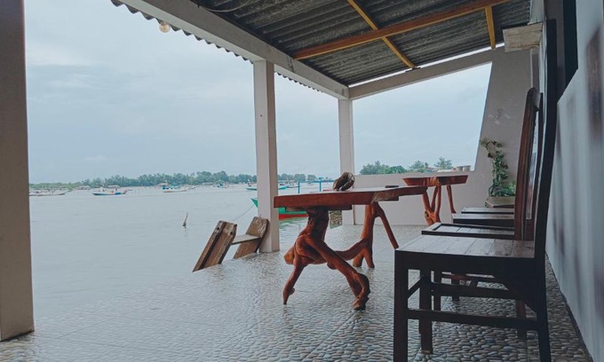 Karimunjava Hostel | Hoky Holy Hostel