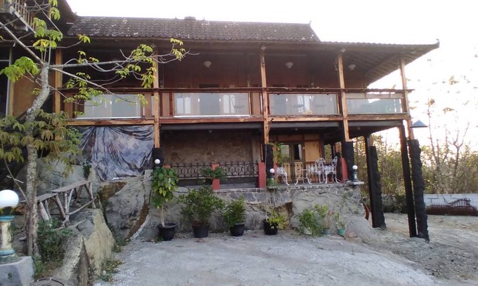 Srimulyo Hostel | Hostel ∙ 8 guests