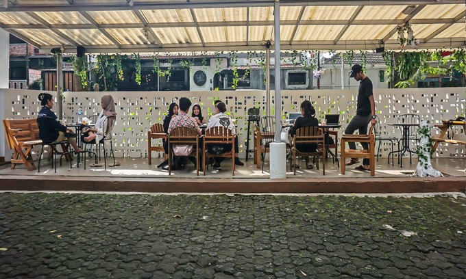 Bogor Tengah Hotel | Hotel O Bogor Guest House