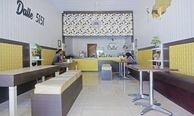 Jeneponto Hotel | Hotel O Dalle 5151 Jeneponto Near Patung kuda, Jeneponto