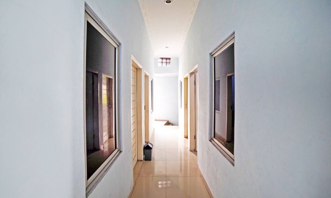 Medan Hotel | Hotel O Gurusinga Guesthouse