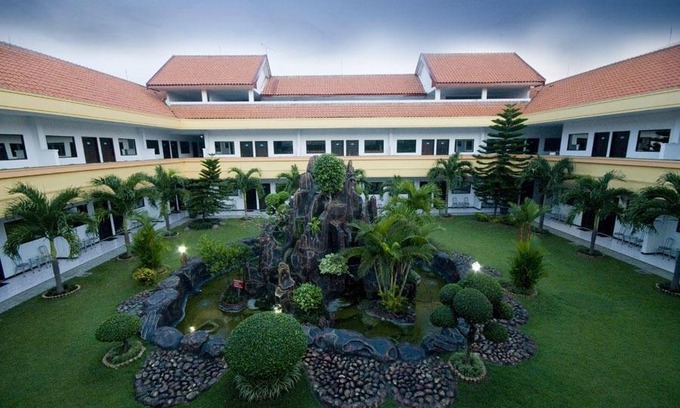 Sedati Hotel | Hotel Sinar 2