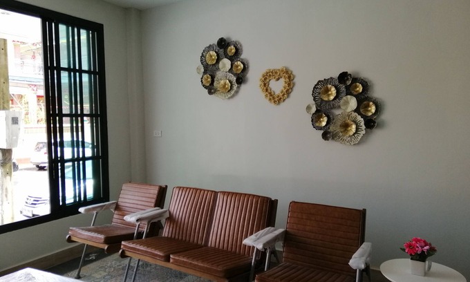 Downtown Hat Yai Apartment | iHome is located in quiet atmosphere, 12 bedrooms with 12 private bathrooms