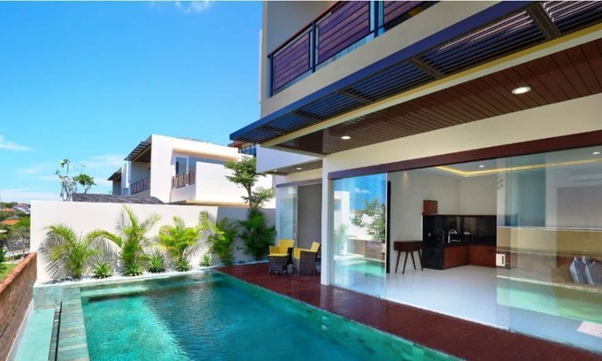 Kampial House | Lavish & Spacious MRC 2-Bedroom Villa #C11