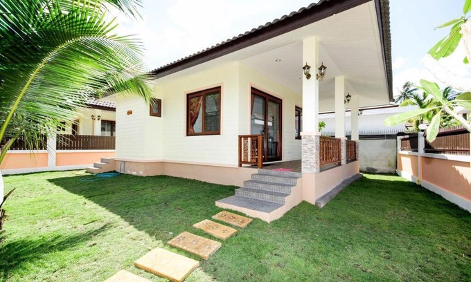 Lipa Noi Villa | Lucky Villa
