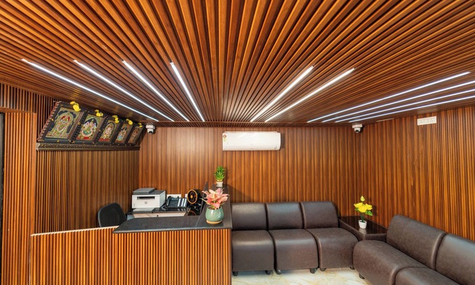 Periamet Hotel | MATHI RESIDENCY