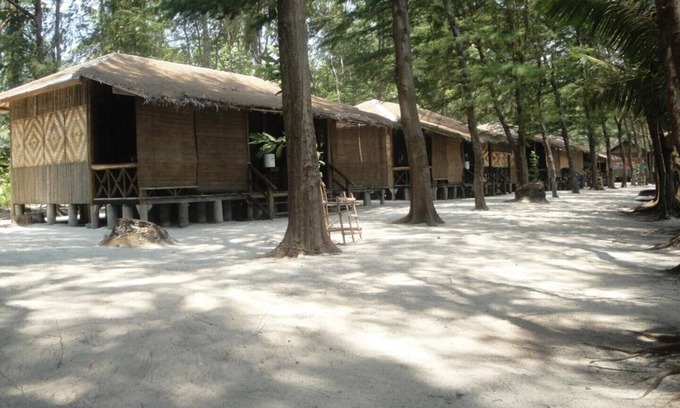 Karimunjava House | Menjangan Resort with an Ocean View, White Beach Sand and Mountain layout!