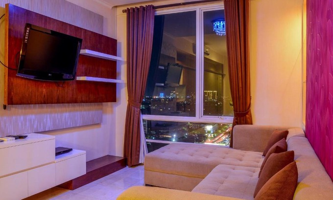 Senayan Apartment | Modern 2 BR Apartment @ FX Residence with City View By Travelio