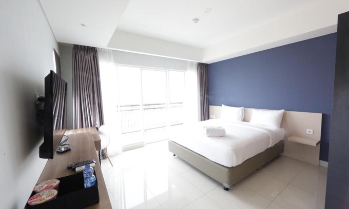 Malabar Apartment | Modern Stylish Studio Plus at Greko Apartment Bandung By Travelio