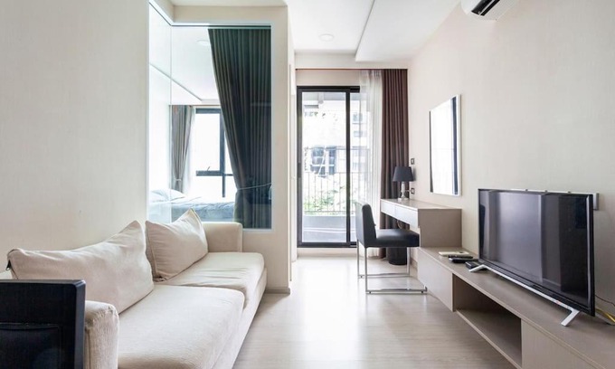 Khlong Toei Apartment | NearBts Gym BigPool Fast Wifi Checkin24h 39
