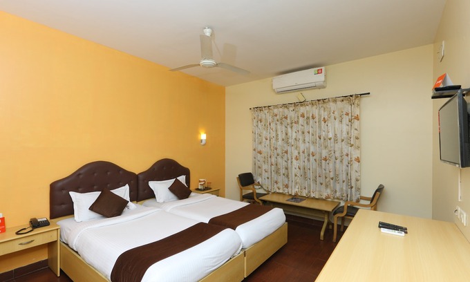 Mylapore Hotel | OYO 14933 RPR Residency