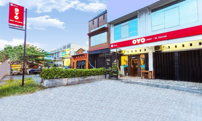 Mataram Hotel | OYO 2544 Just-in Hotel