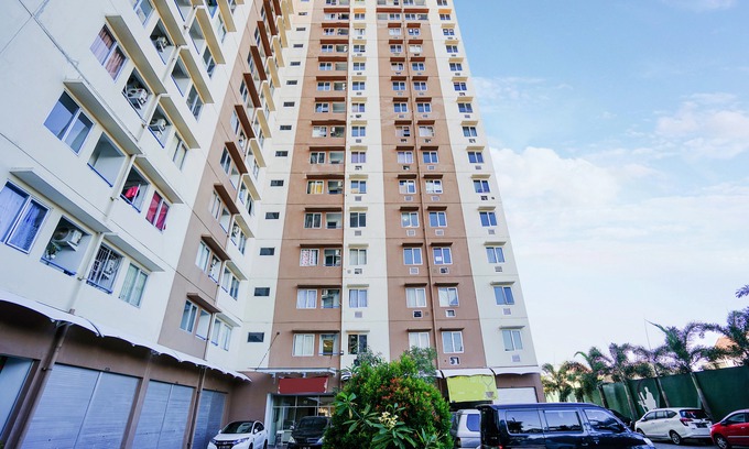 Surabaya Hotel | OYO Flagship 910 Menara Rungkut Surabaya