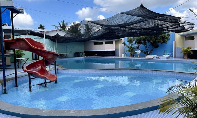 Padang Resort | Private room ∙ 1 guest