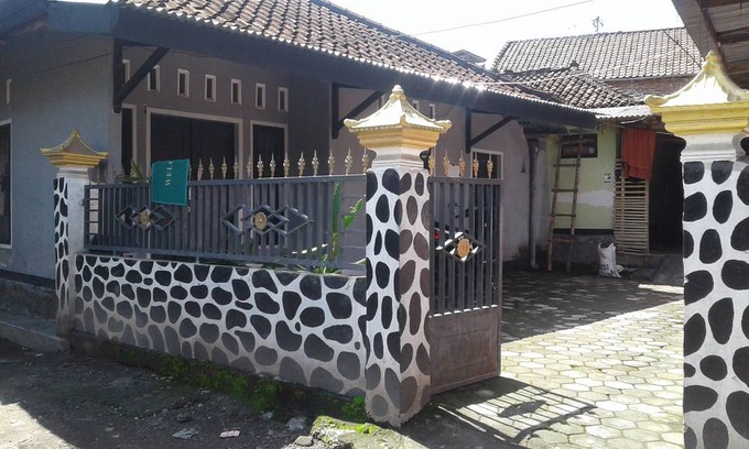 Kecamatan Terara Resort | Private room ∙ 2 guests