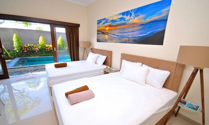 Batu Bolong Resort | Private room ∙ 6 guests