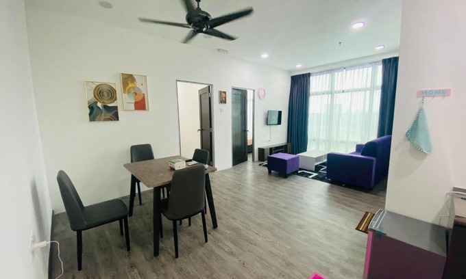 Central District Apartment | Puteri Square