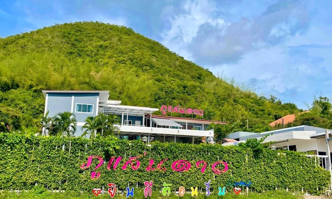 Sattahip Resort | Resort ∙ 4 guests