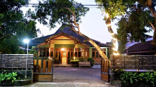 Sewon Hostel | Sleepy Raccoon Hostel