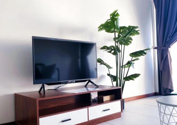 Tanjung Bungah Apartment | The Landmark Comfort Suite with Sea View