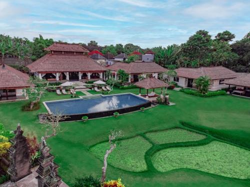 Kediri Villa | The Lotus Residence by Amerta Experience