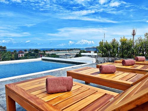 Ban Bo Han Hotel | The Sixteenth Naiyang Beach Hotel- Free Schedule Airport Shuttle
