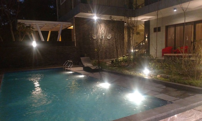 Pakem Hostel | Villa Jaran Jingkrak - Hostel