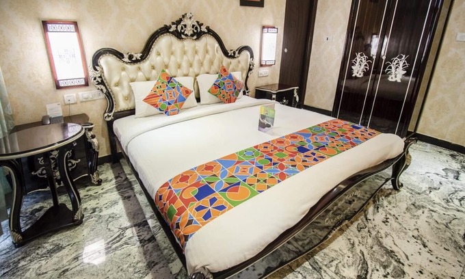 Guindy Hotel | Well Furnished Rooms&Near to Alandur Metro Station