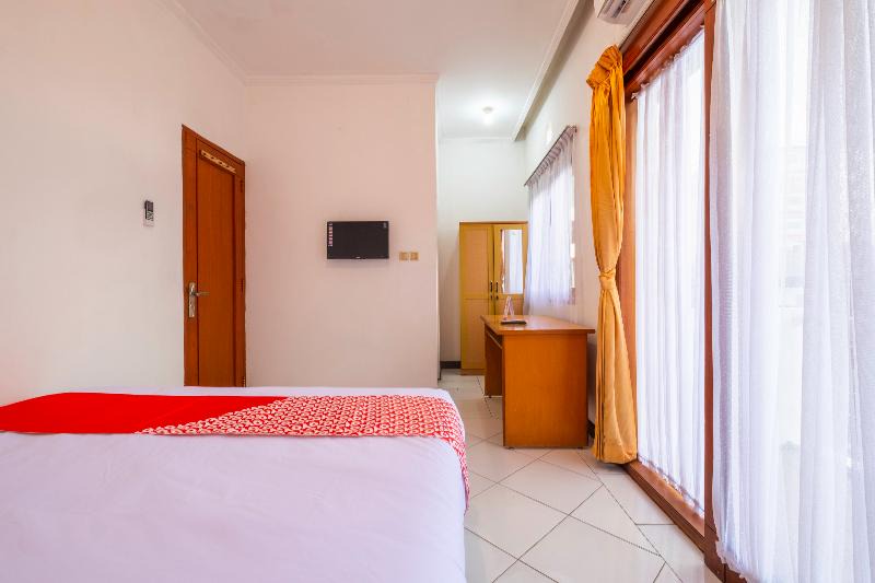 Bandung Hotel | Sinulingga Residence