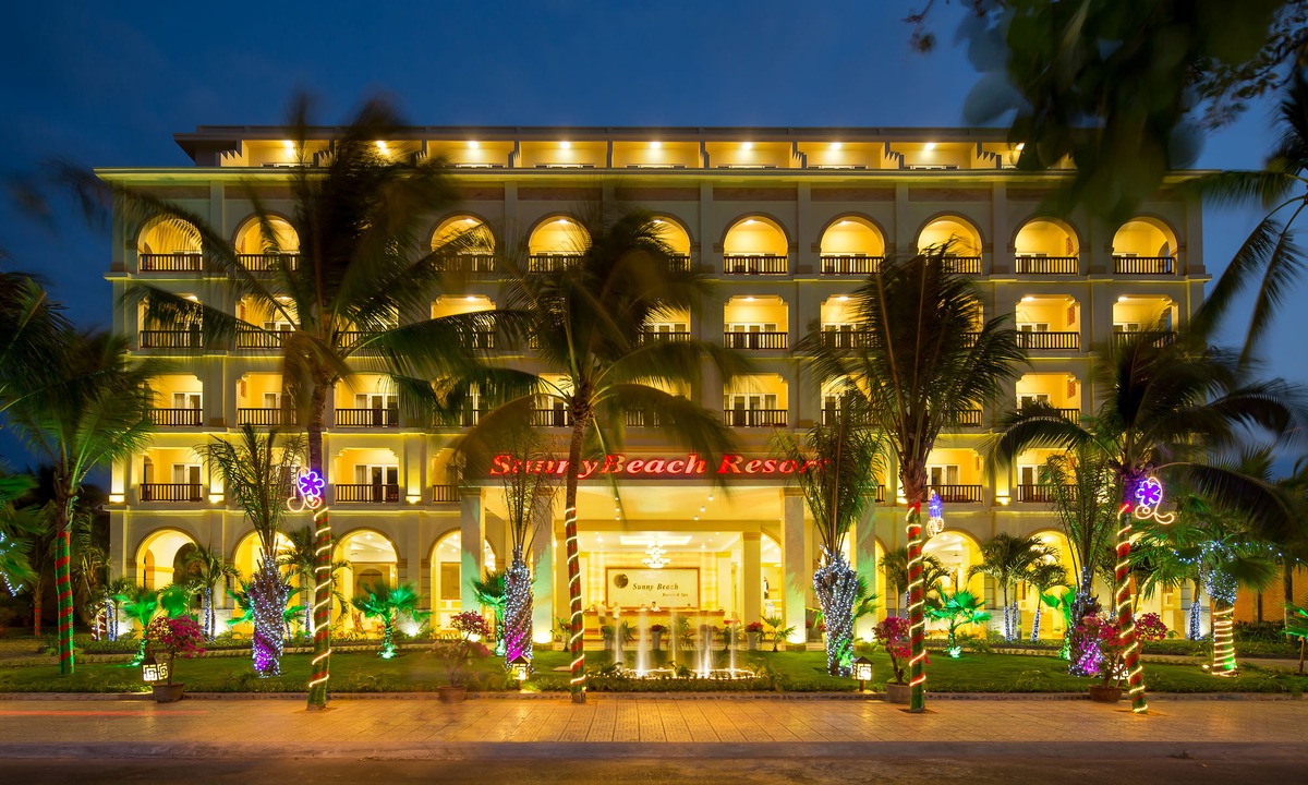 Central Mui Ne Beach Hotel | Sunny Beach Resort & Spa