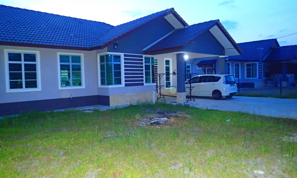 Bachok Hotel | RizQin Homestay Bachok