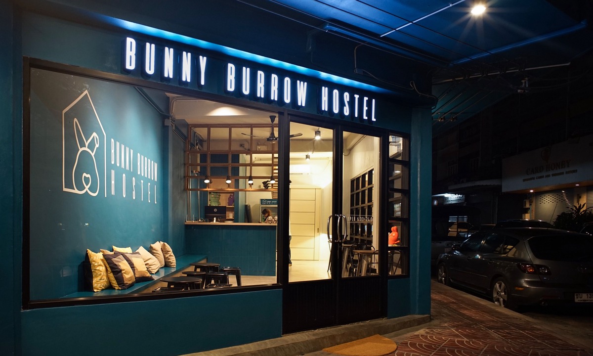 Talat Noi Hotel | Bunny Burrow Hostel