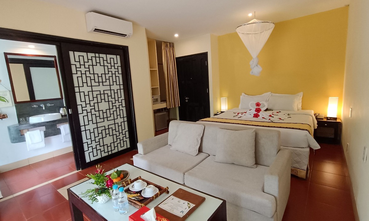 Thuy Xuan Hotel | Hue Riverside Boutique Resort & Spa